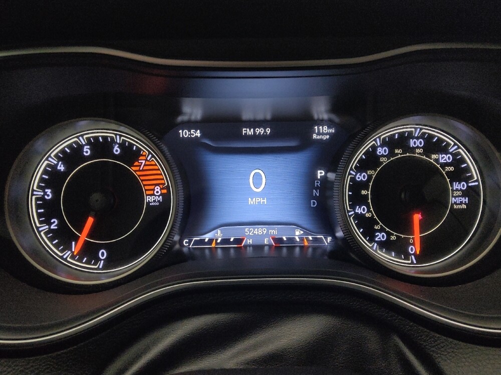 2019 Jeep Cherokee in St. Louis, MO 63125 - 18078339 23