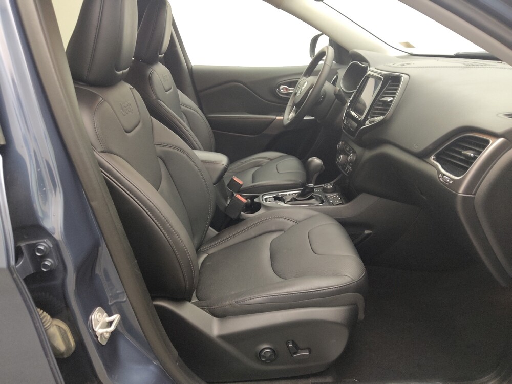 2019 Jeep Cherokee in St. Louis, MO 63125 - 18078339 21