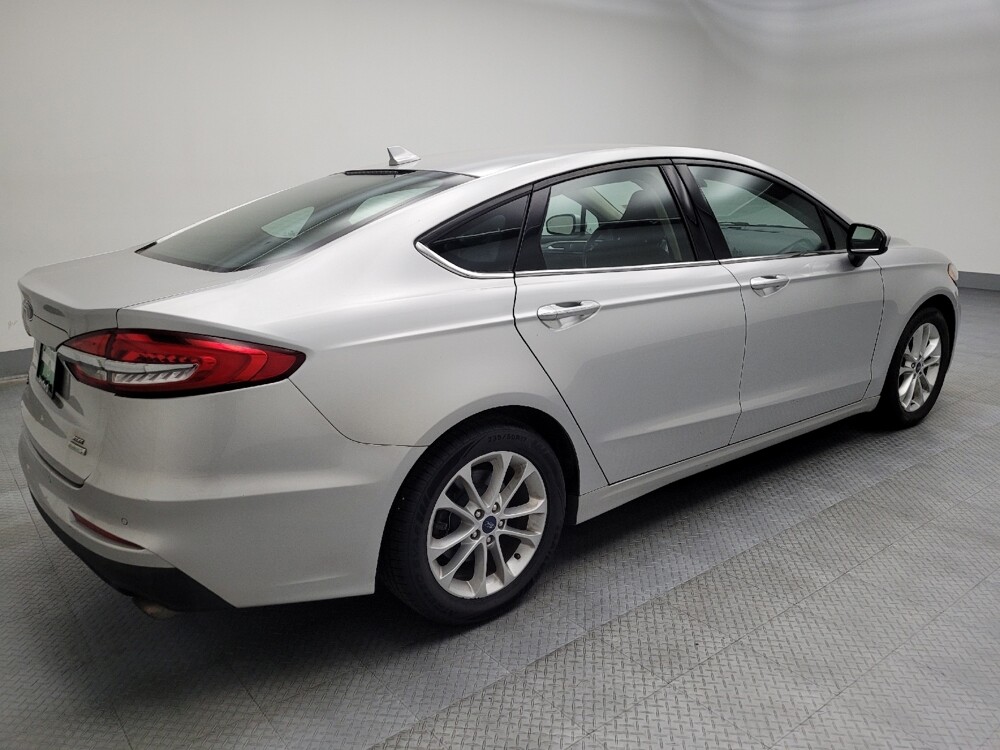 2019 Ford Fusion in Midlothian, IL 60445 - 18078342 10