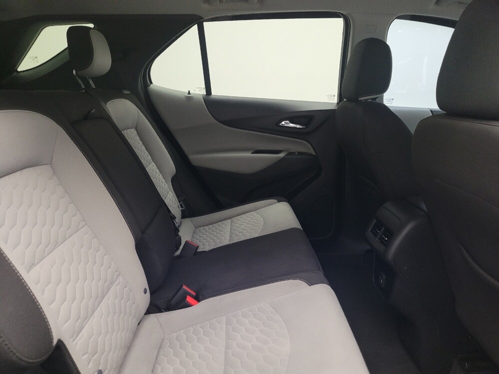 2020 Chevrolet Equinox in Lombard, IL 60148 - 18078345 19