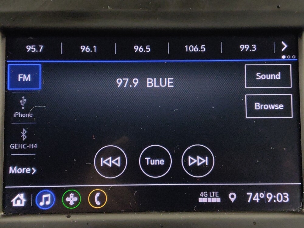 2020 Chevrolet Equinox in San Antonio, TX 78238 - 18078368 25