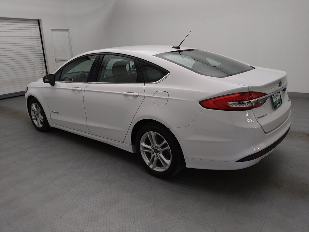 2018 Ford Fusion in Raleigh, NC 27604 - 18078373 5