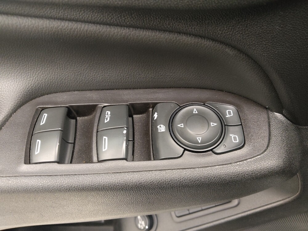 2021 Chevrolet Equinox in Gladstone, MO 64118 - 18078378 27