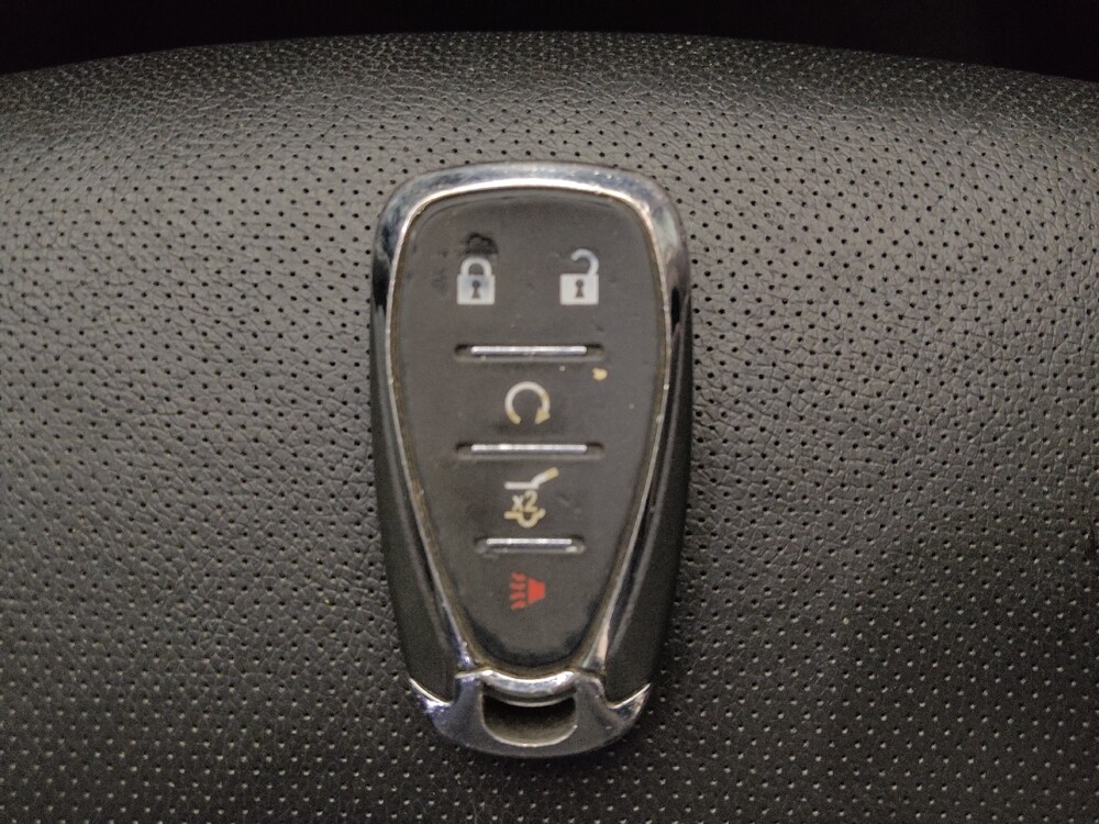 2021 Chevrolet Equinox in Gladstone, MO 64118 - 18078378 32