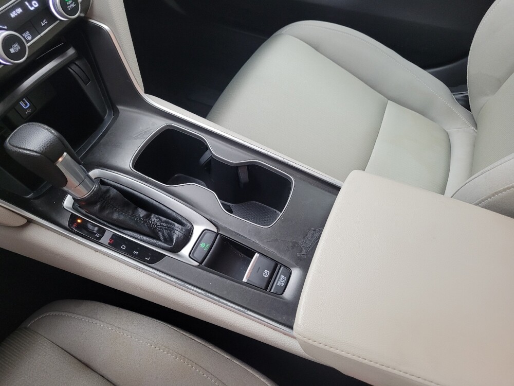 2020 Honda Accord in Madison, TN 37115 - 18078379 26