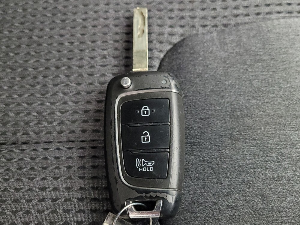 2022 Hyundai Santa Fe in Lombard, IL 60148 - 18078388 32