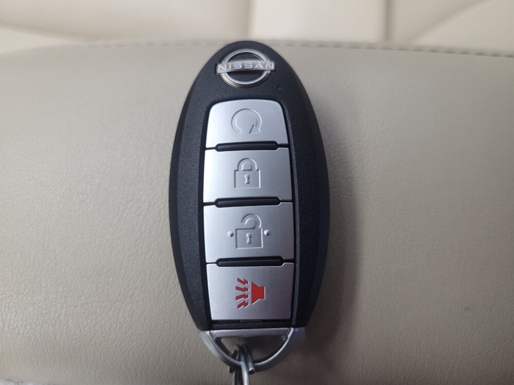 2021 Nissan Murano in Indianapolis, IN 46222 - 18078403 32