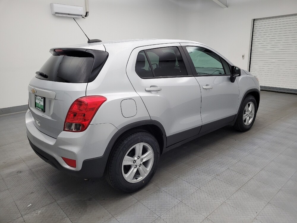 2020 Chevrolet Trax in Louisville, KY 40258 - 18078406 10