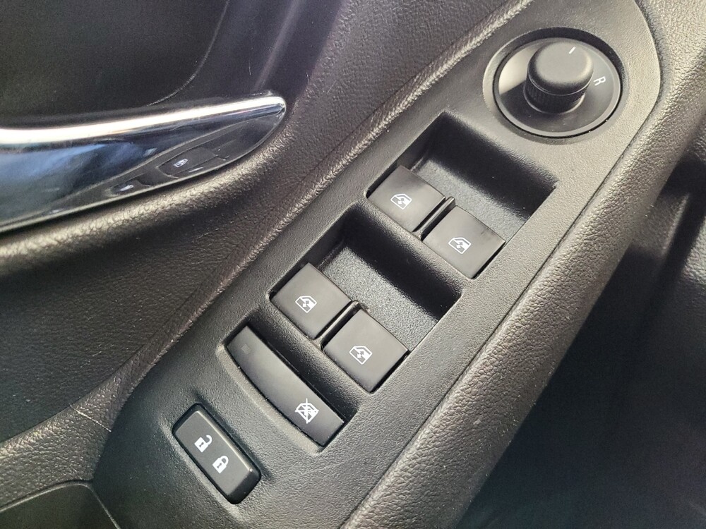 2020 Chevrolet Trax in Louisville, KY 40258 - 18078406 27