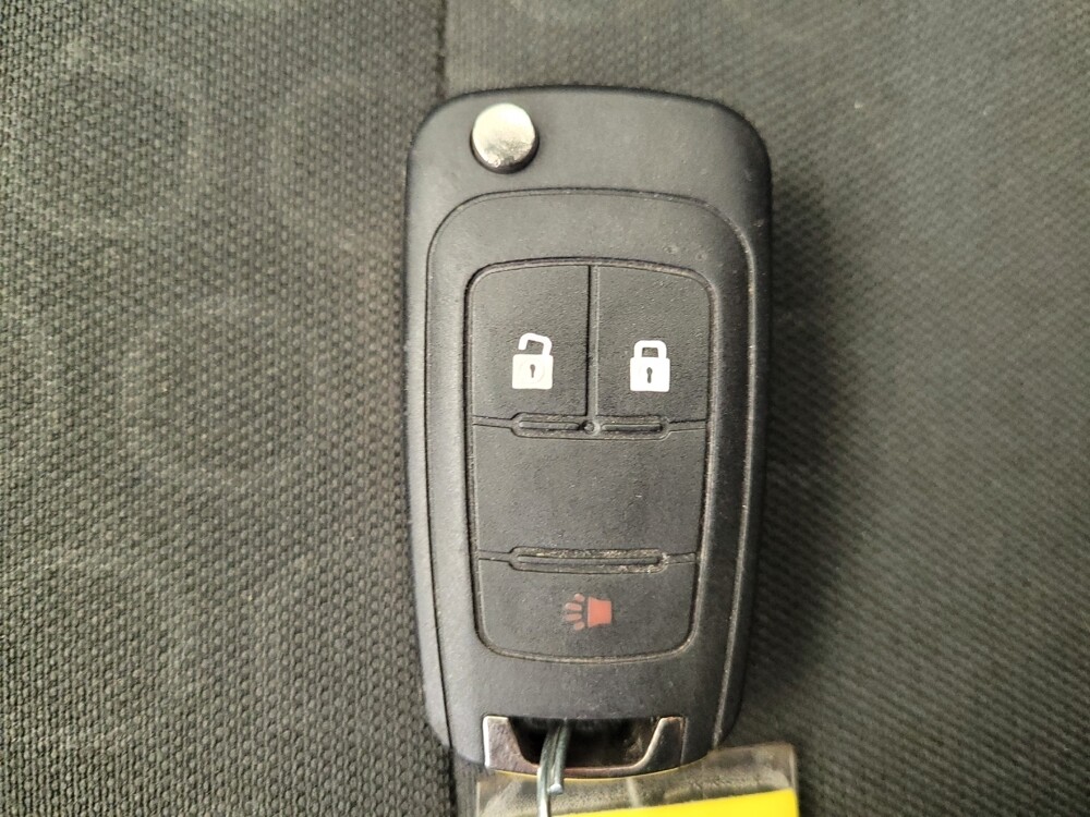 2020 Chevrolet Trax in Louisville, KY 40258 - 18078406 32