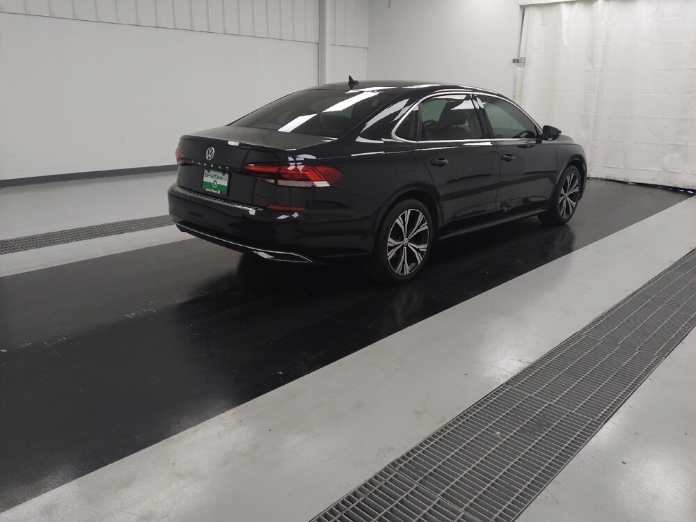 2021 Volkswagen Passat in St. Louis, MO 63125 - 18078417 9