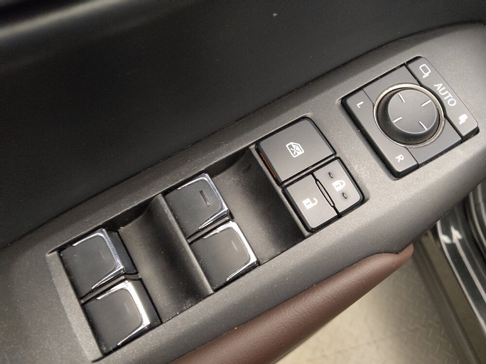 2018 Lexus NX 300 in Lakewood, CO 80215 - 18078419 27