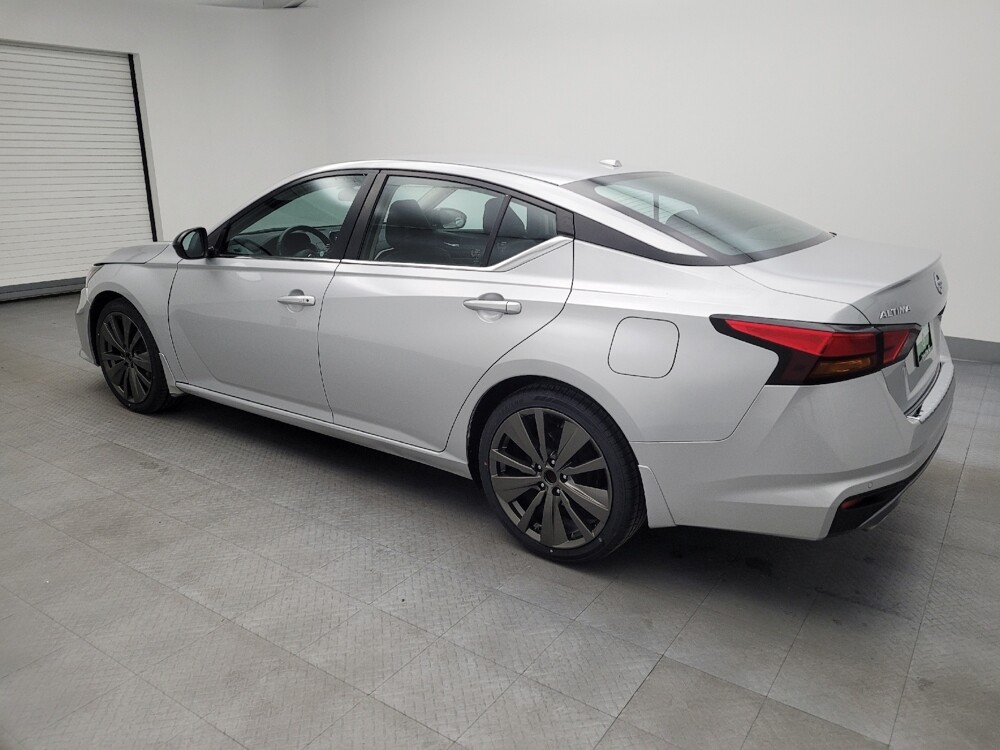 2021 Nissan Altima in Louisville, KY 40258 - 18078432 3