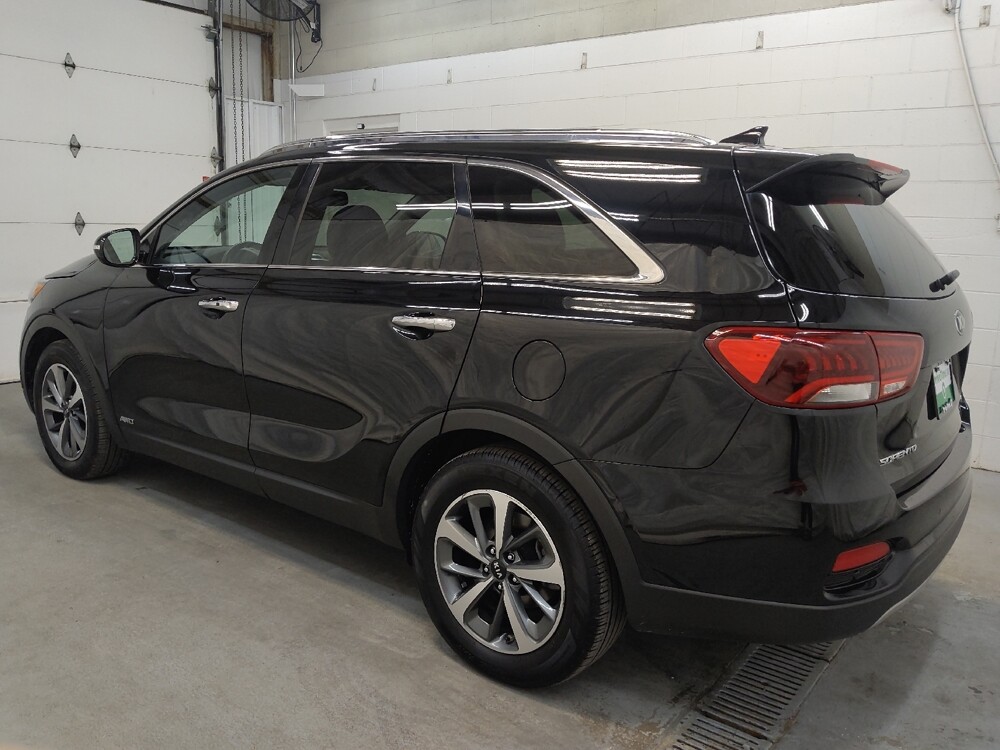 2019 Kia Sorento in Cincinnati, OH 45255 - 18078452 3