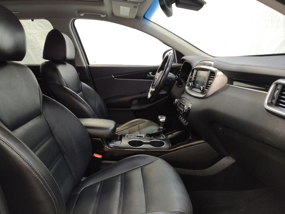 2019 Kia Sorento in Cincinnati, OH 45255 - 18078452 21