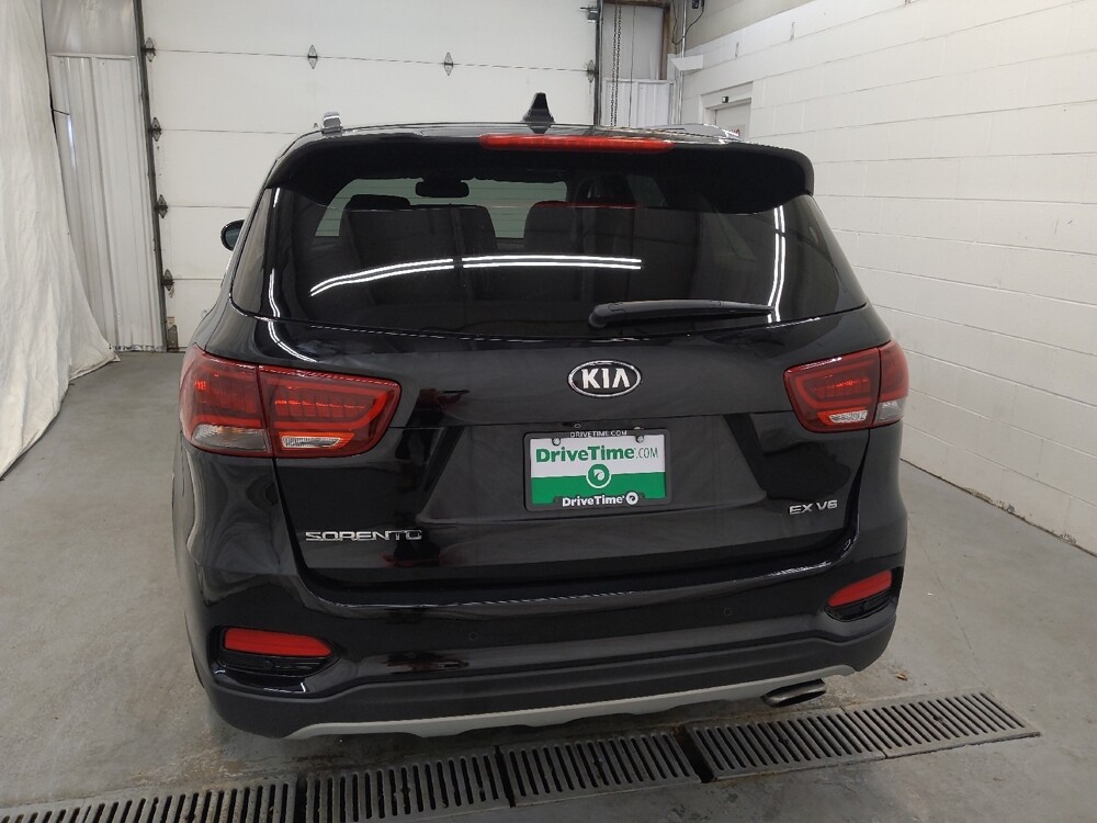 2019 Kia Sorento in Cincinnati, OH 45255 - 18078452 6