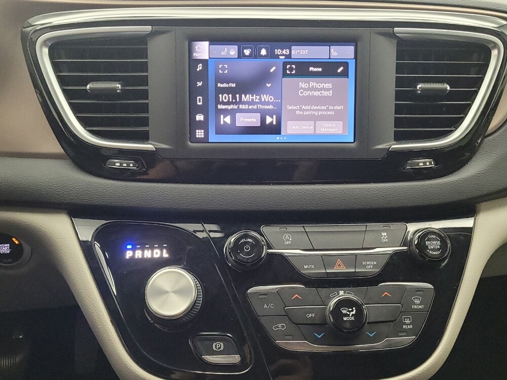 2022 Chrysler Voyager in Huntsville, AL 35816 - 18078459 25