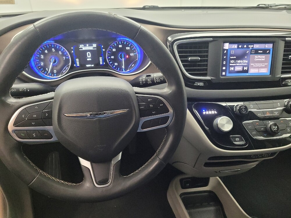 2022 Chrysler Voyager in Huntsville, AL 35816 - 18078459 22