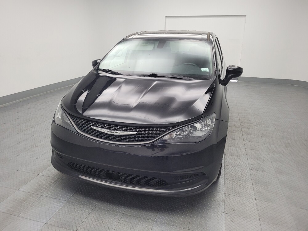 2022 Chrysler Voyager in Huntsville, AL 35816 - 18078459 15