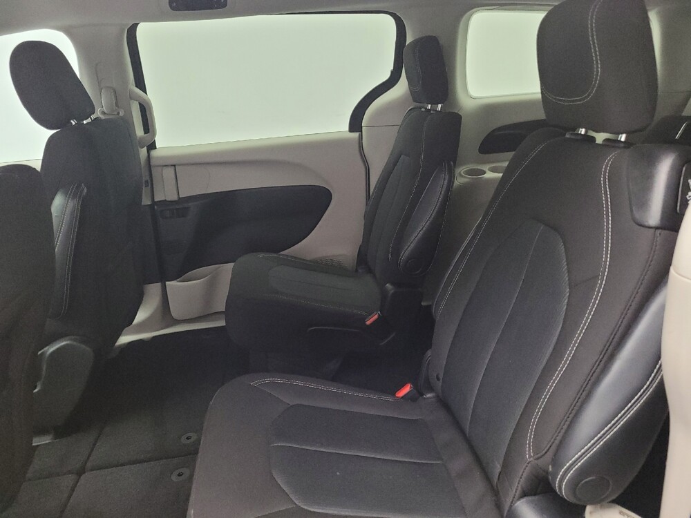 2022 Chrysler Voyager in Huntsville, AL 35816 - 18078459 18