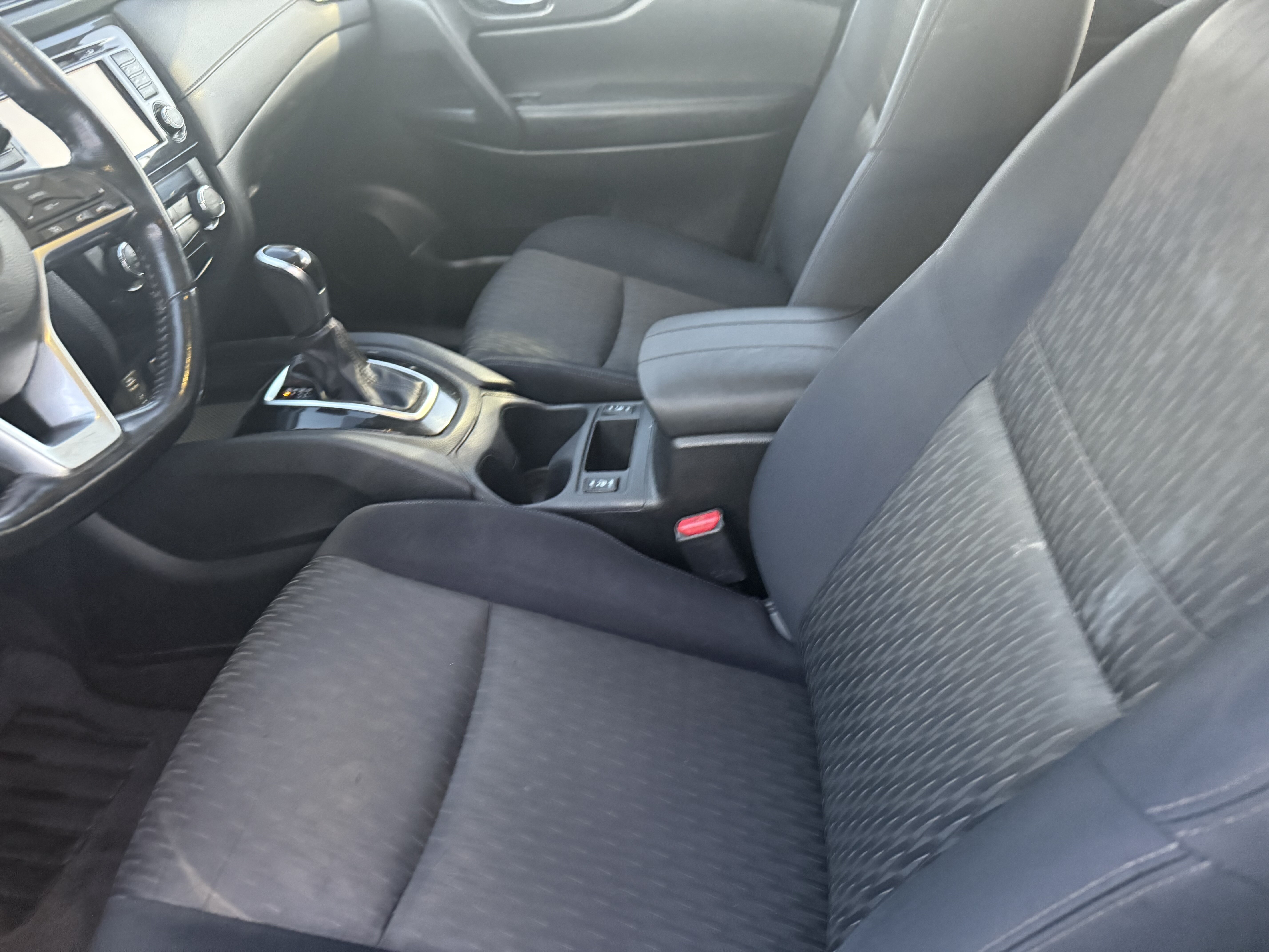 2017 Nissan Rogue in Phoenix, AZ 85022 - 18078483 9