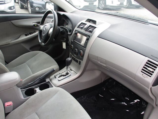 2013 Toyota Corolla in Oak Grove, MO 64075 - 18078486 10