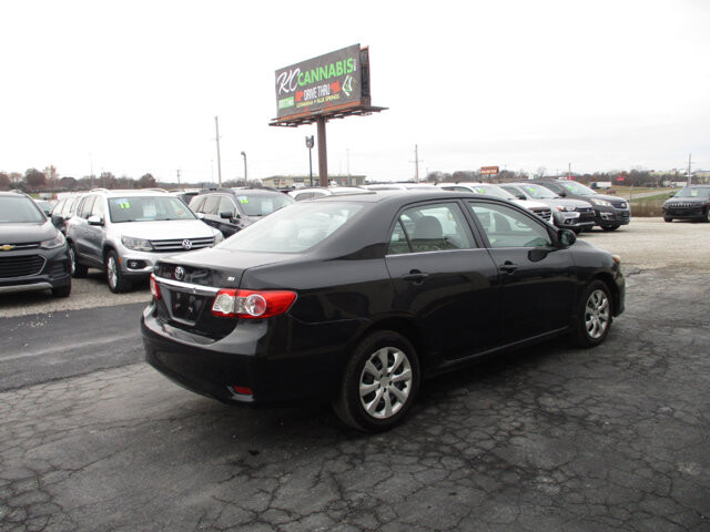 2013 Toyota Corolla in Oak Grove, MO 64075 - 18078486 5