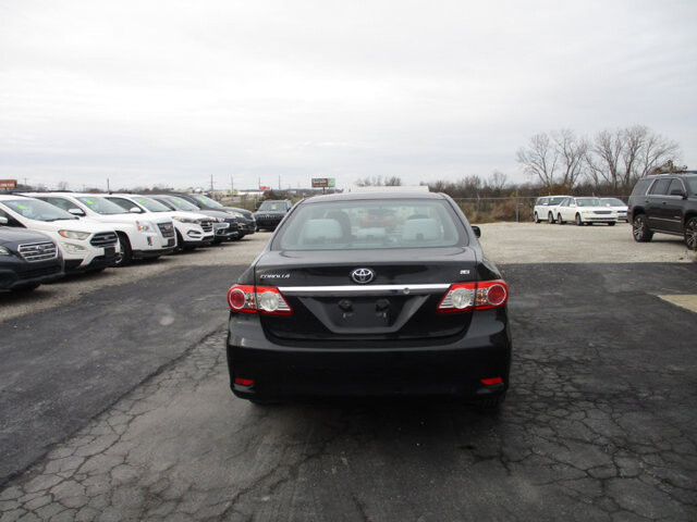 2013 Toyota Corolla in Oak Grove, MO 64075 - 18078486 6