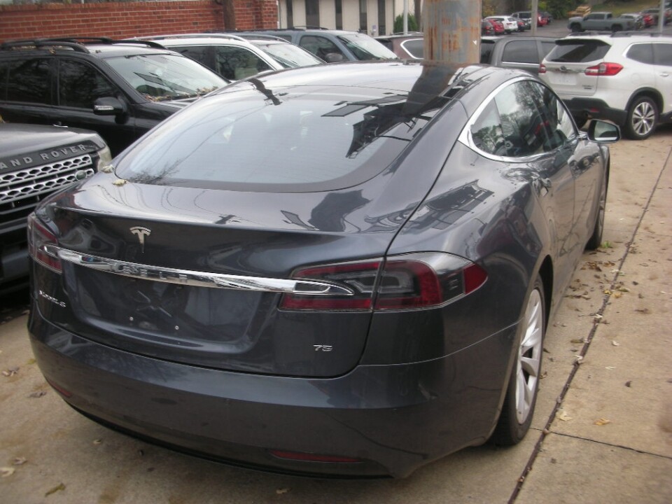 2016 Tesla Model S in Nashville, TN 37209 - 18078489 2