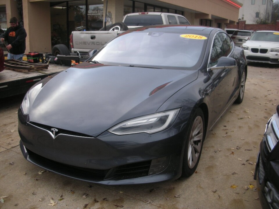 2016 Tesla Model S in Nashville, TN 37209 - 18078489 3