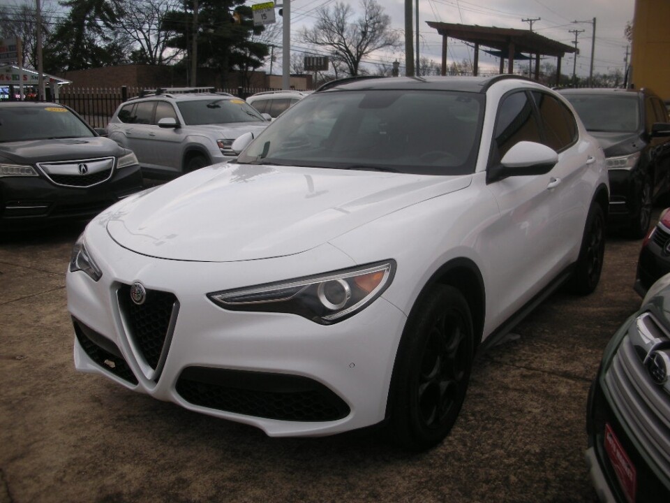 2018 Alfa Romeo Stelvio in Nashville, TN 37209 - 18078491 6