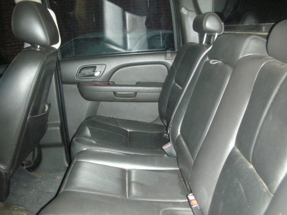 2010 Chevrolet Avalanche in Nashville, TN 37209 - 18078496 5