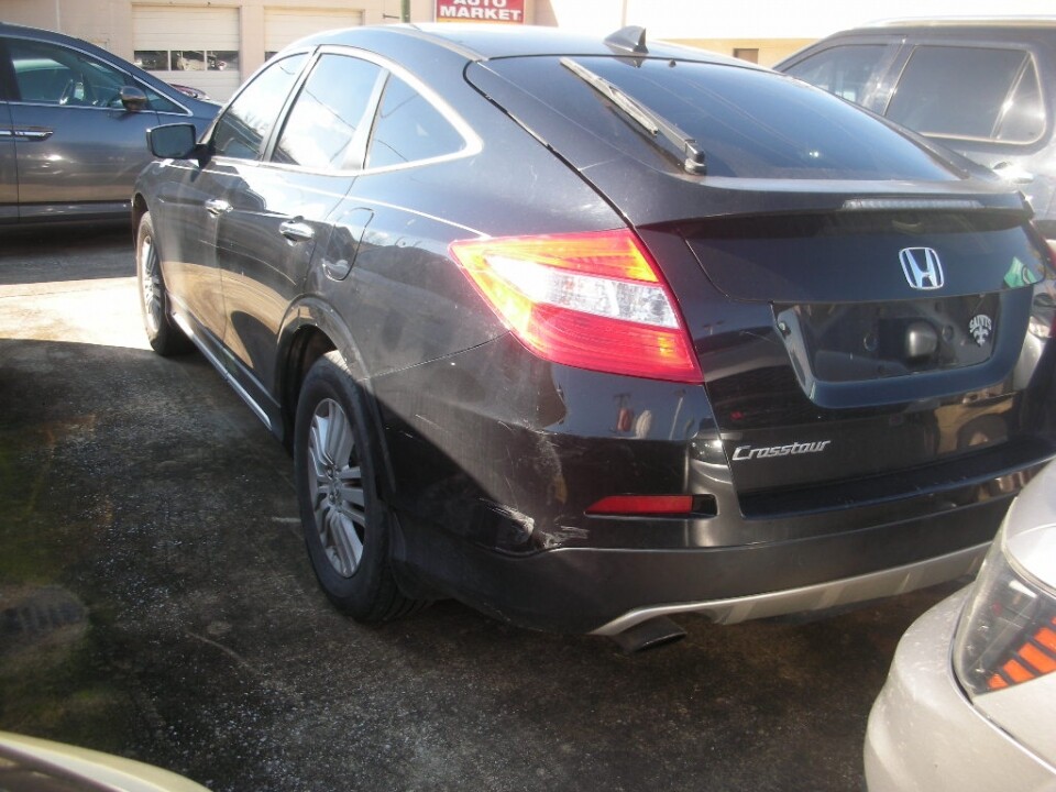 2015 Honda Crosstour in Nashville, TN 37209 - 18078505 3