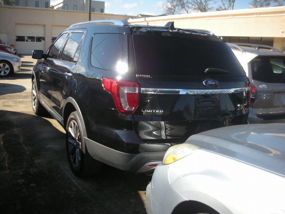 2017 Ford Explorer in Nashville, TN 37209 - 18078506 3