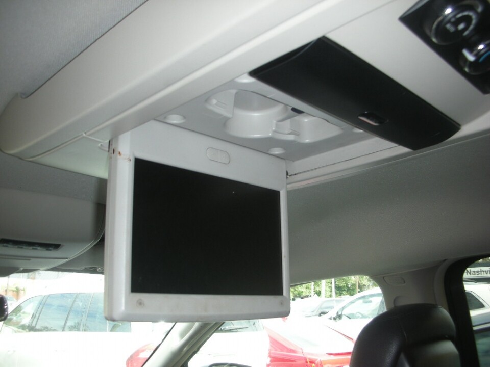 2016 Chrysler Town & Country in Nashville, TN 37209 - 18078513 7