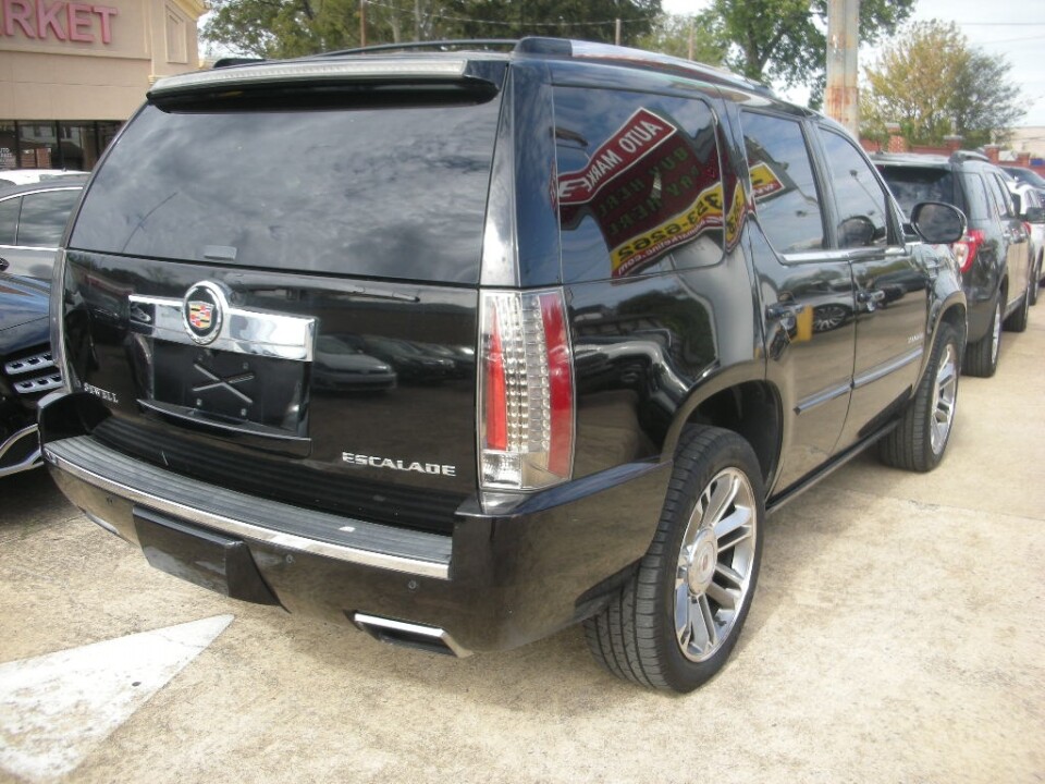 2014 Cadillac Escalade in Nashville, TN 37209 - 18078518 2