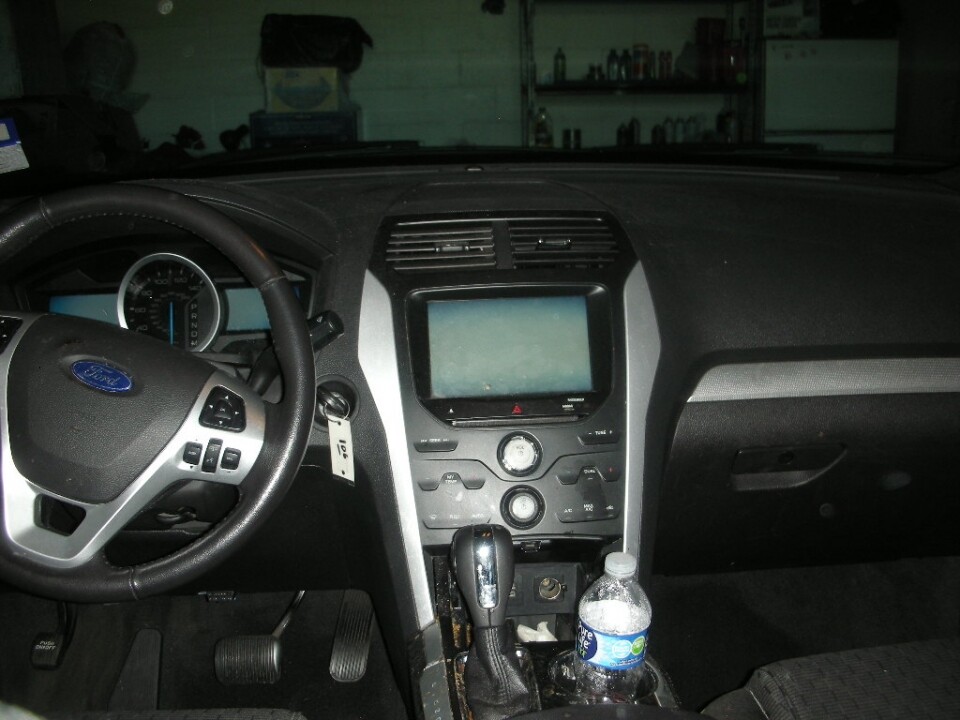 2015 Ford Explorer in Nashville, TN 37209 - 18078526 8