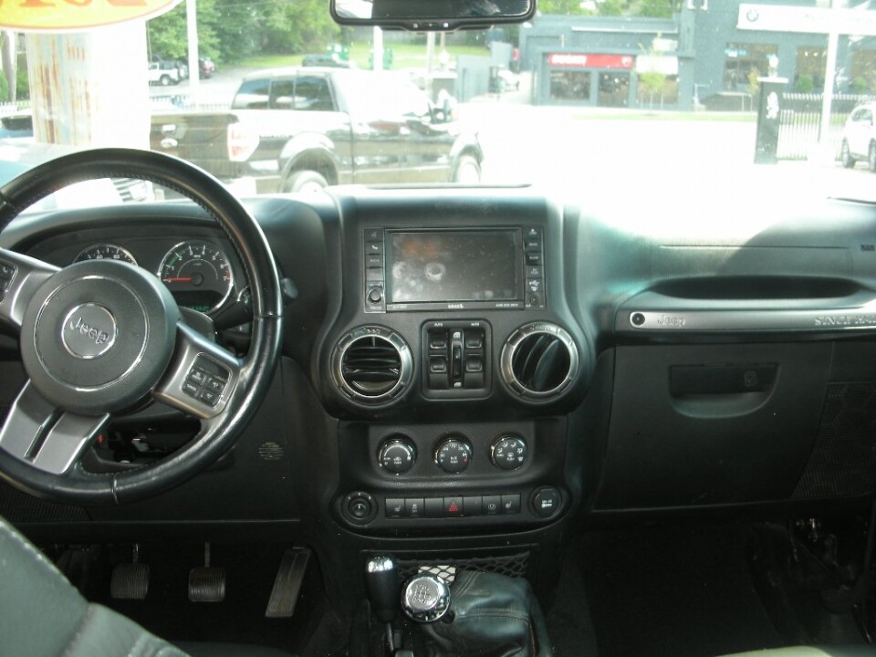 2018 Jeep Wrangler in Nashville, TN 37209 - 18078536 7