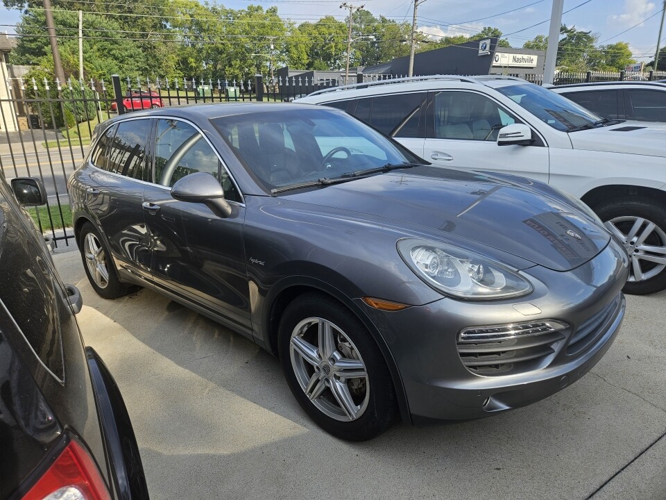 2013 Porsche Cayenne in Nashville, TN 37209 - 18078540