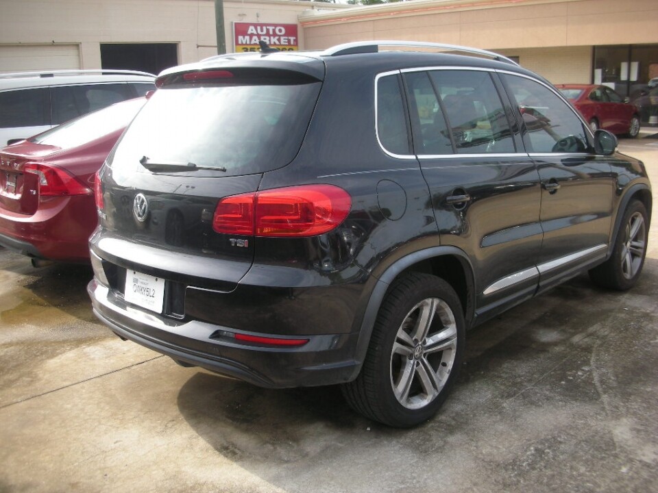 2017 Volkswagen Tiguan in Nashville, TN 37209 - 18078547 2