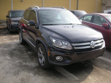 2017 Volkswagen Tiguan in Nashville, TN 37209