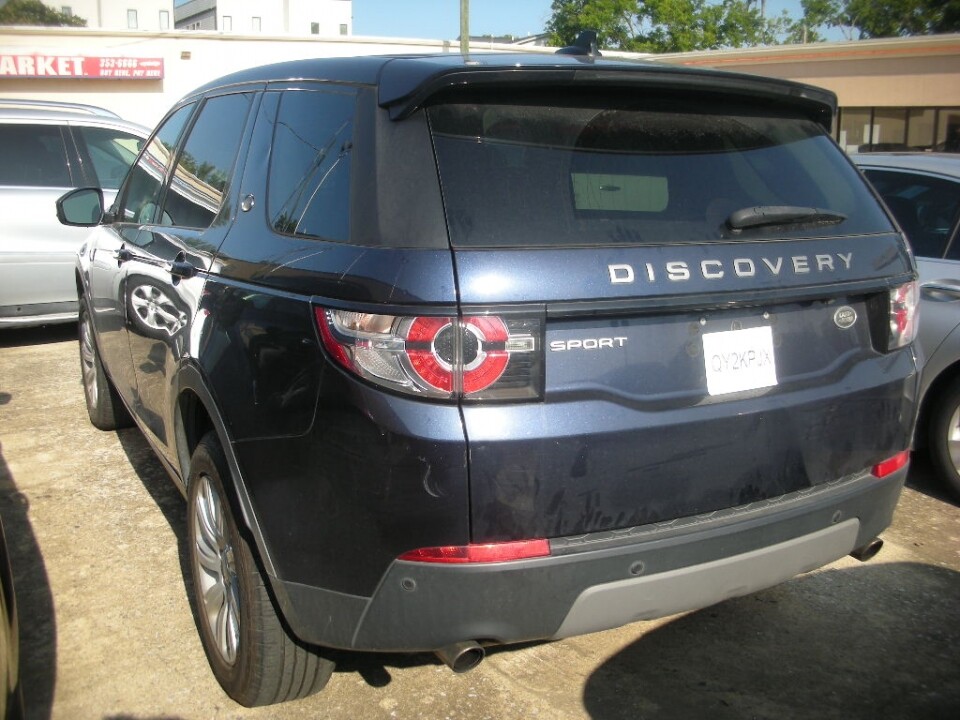 2016 Land Rover Discovery Sport in Nashville, TN 37209 - 18078552 3