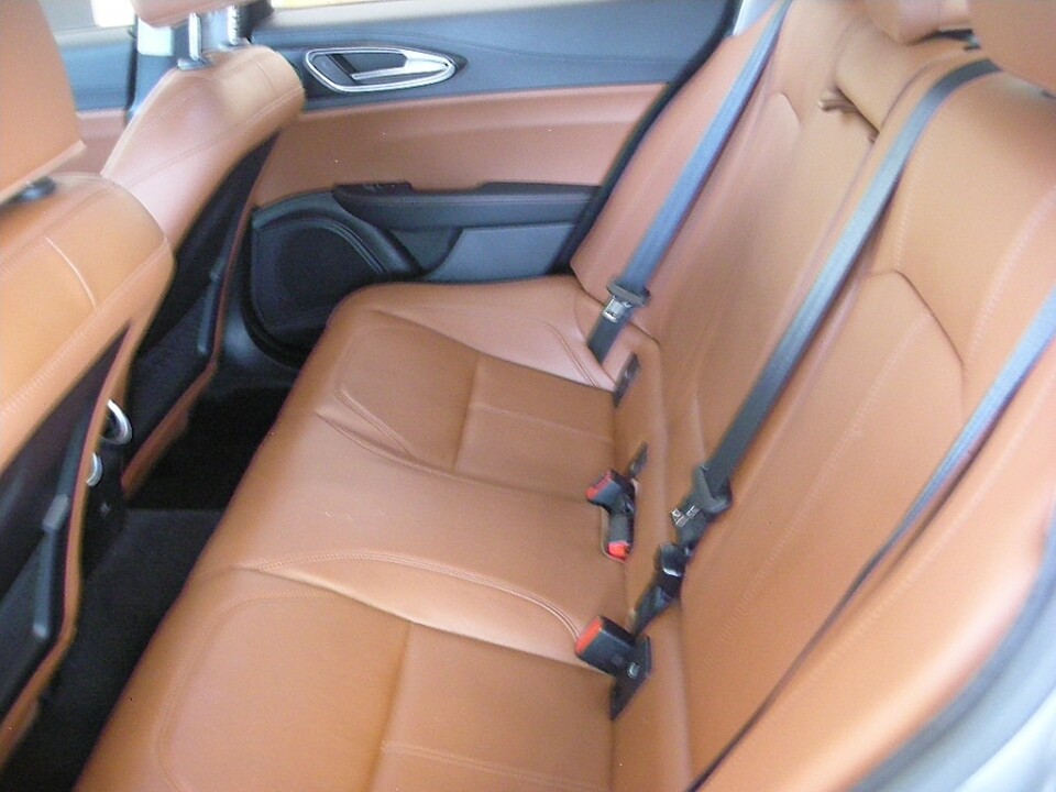 2017 Alfa Romeo Giulia in Nashville, TN 37209 - 18078553 5