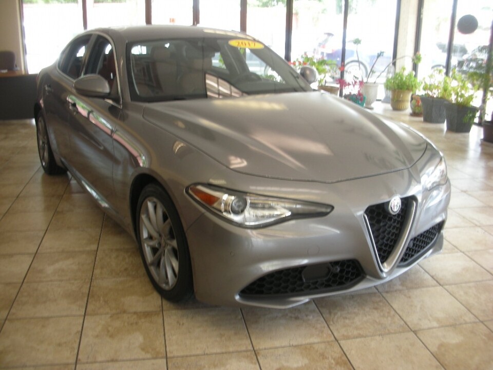 2017 Alfa Romeo Giulia in Nashville, TN 37209 - 18078553