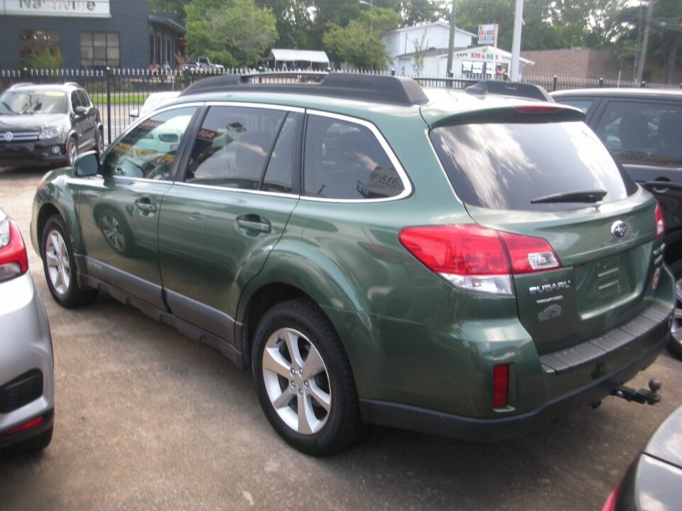 2013 Subaru Outback in Nashville, TN 37209 - 18078556 3