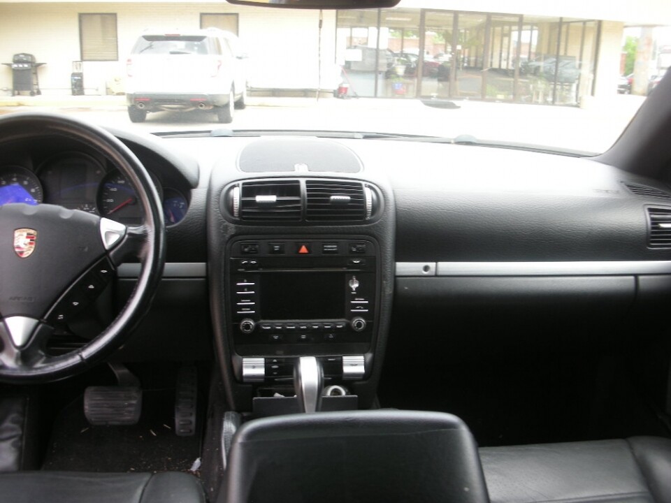 2010 Porsche Cayenne in Nashville, TN 37209 - 18078572 7