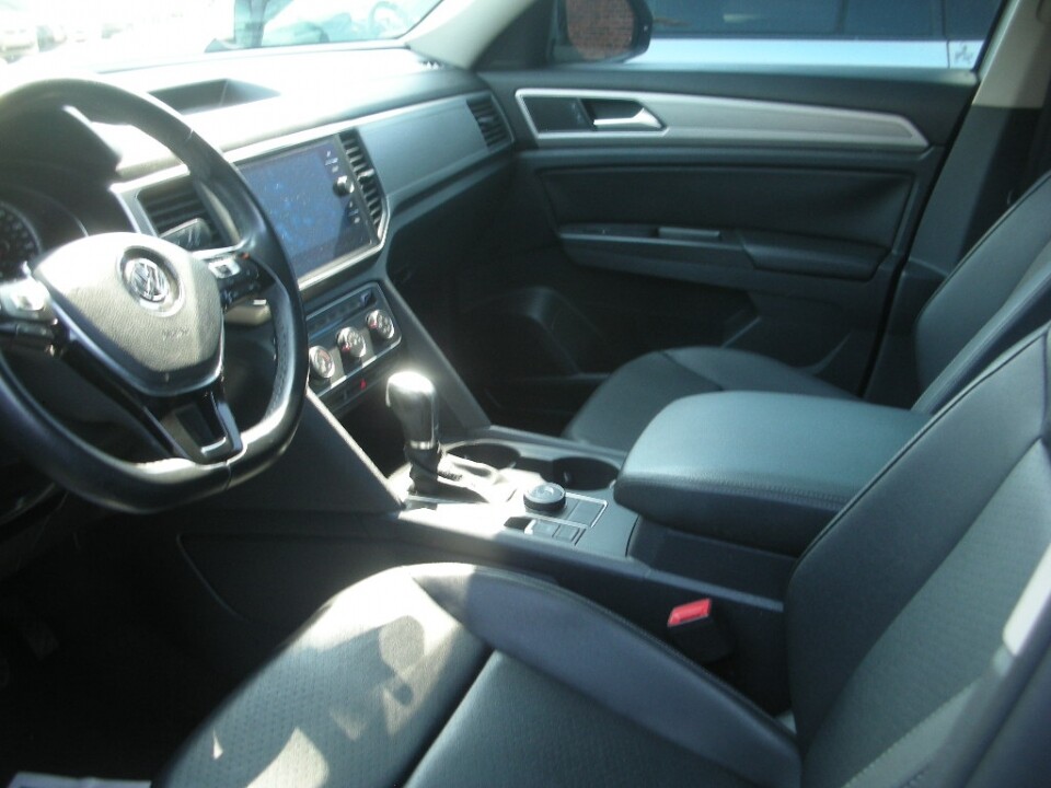 2018 Volkswagen Atlas in Nashville, TN 37209 - 18078574 4