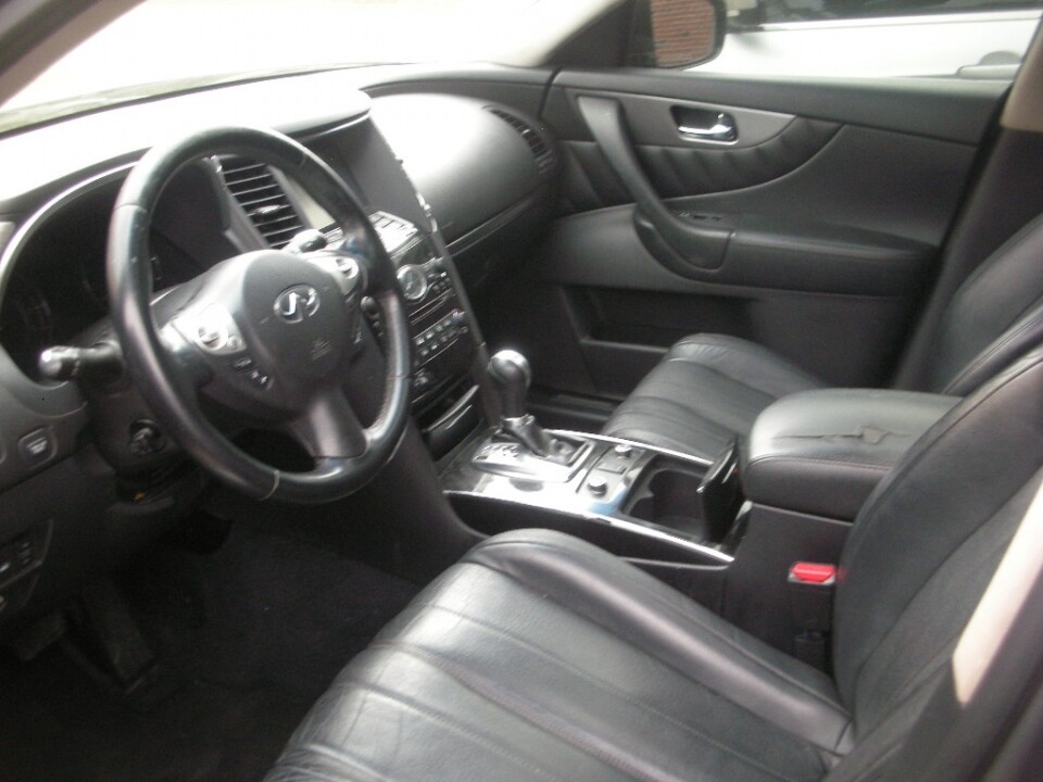 2015 INFINITI QX70 in Nashville, TN 37209 - 18078576 4