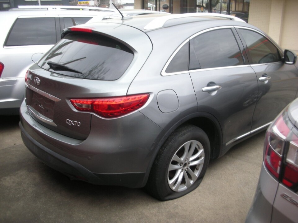 2015 INFINITI QX70 in Nashville, TN 37209 - 18078576 2