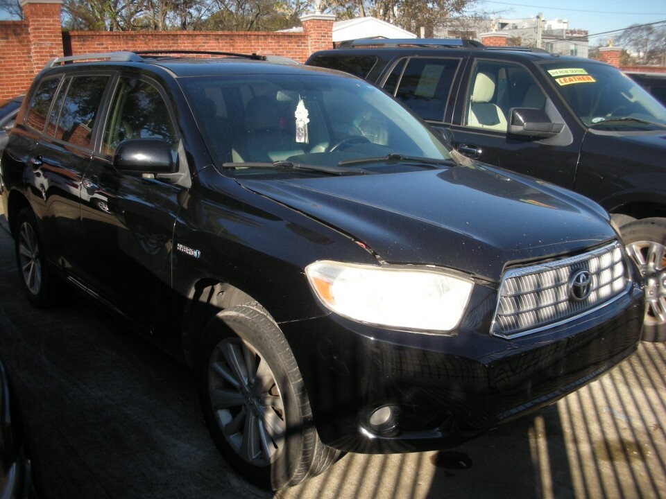 2008 Toyota Highlander in Nashville, TN 37209 - 18078590